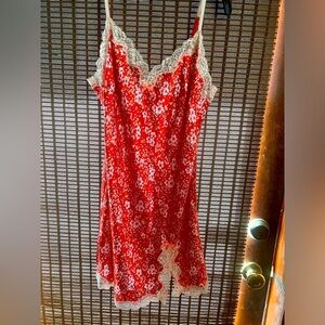 Victoria’s Secret slip/nightie. Large. Beautiful red w/white flowers
